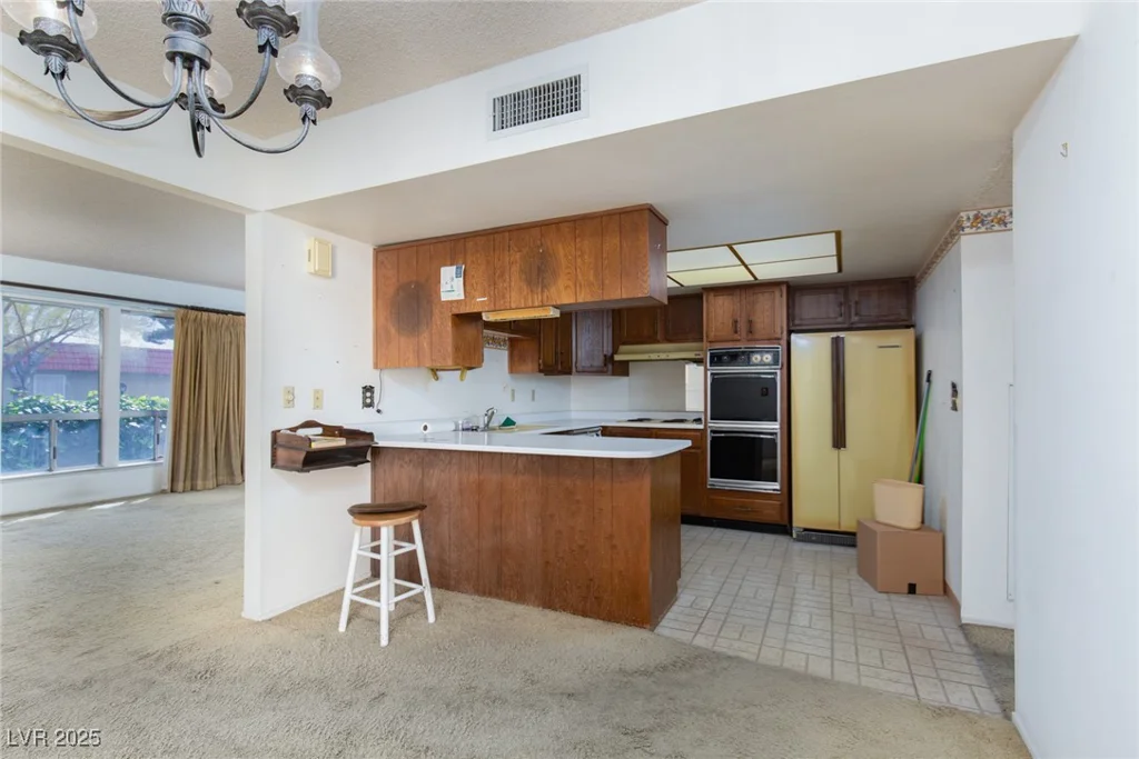 3871 Sinclair, Las Vegas, NV 89121