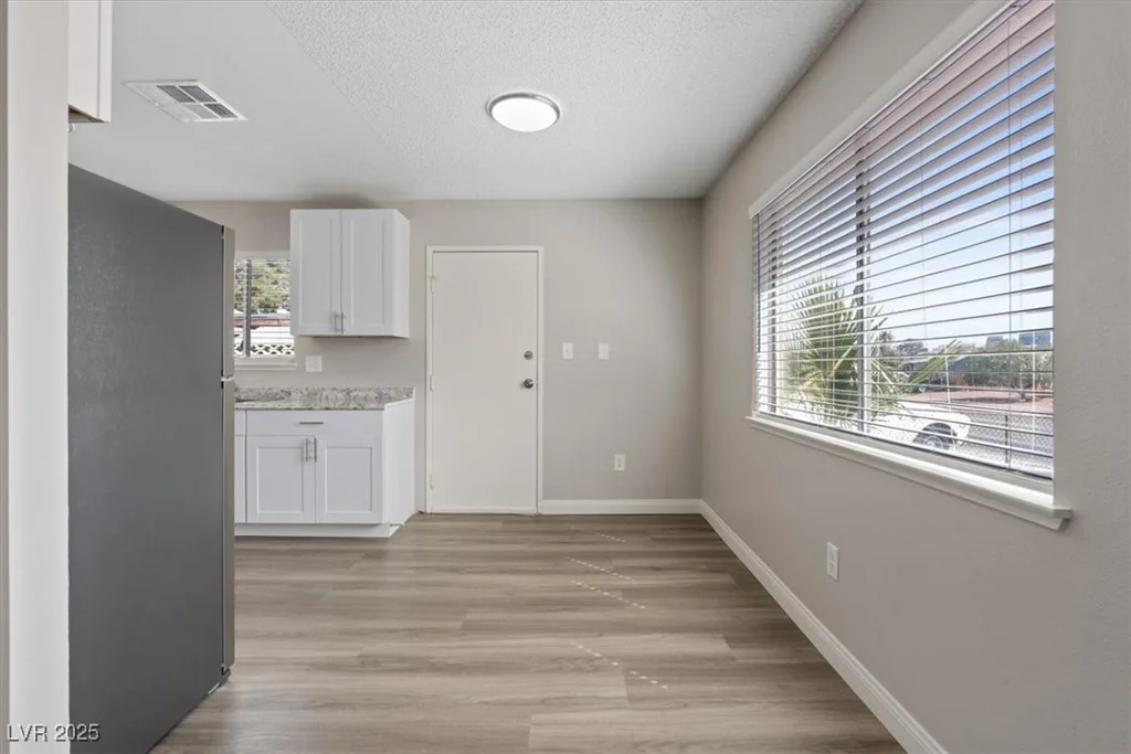 4562 Scott, Las Vegas, NV 89102