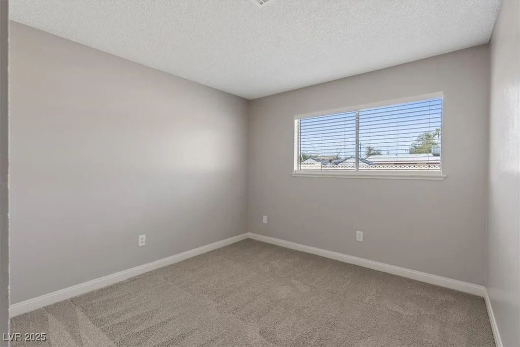 4562 Scott, Las Vegas, NV 89102