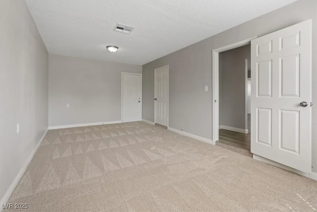 4562 Scott, Las Vegas, NV 89102