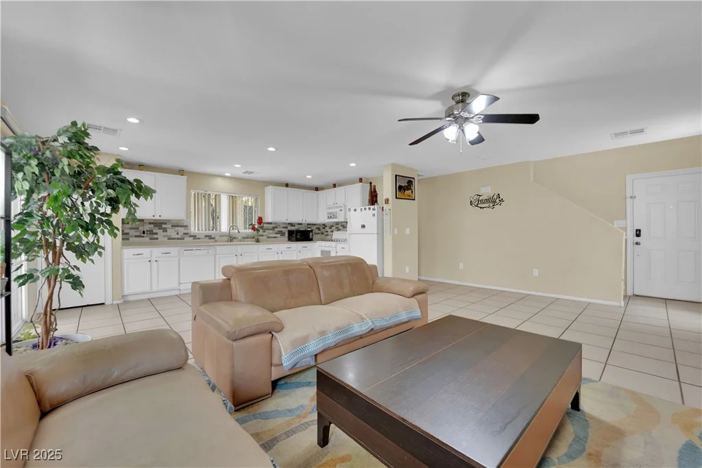 6217 Lone Cypress, Las Vegas, NV 89141