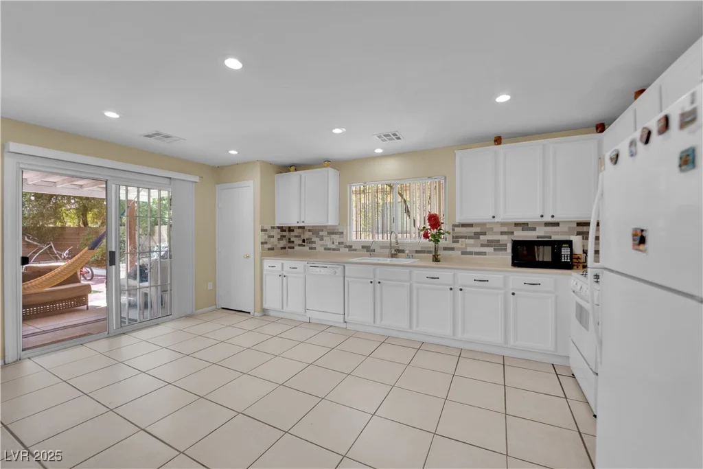 6217 Lone Cypress, Las Vegas, NV 89141