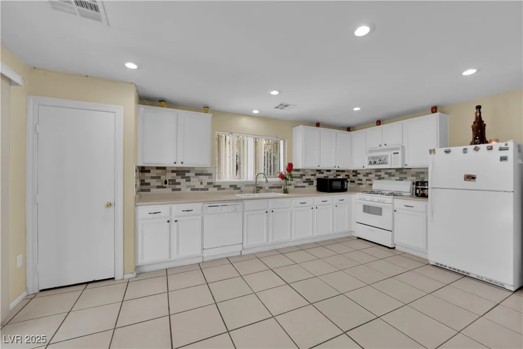 6217 Lone Cypress, Las Vegas, NV 89141
