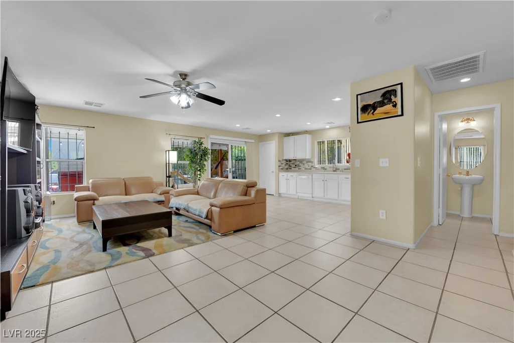 6217 Lone Cypress, Las Vegas, NV 89141