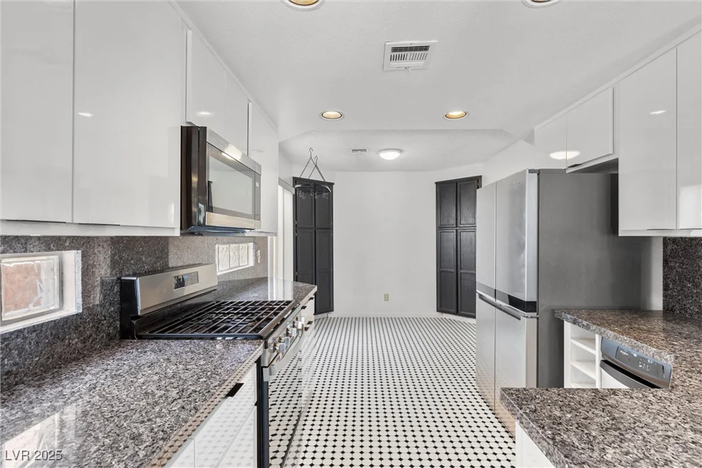 1403 Bareback, Henderson, NV 89014