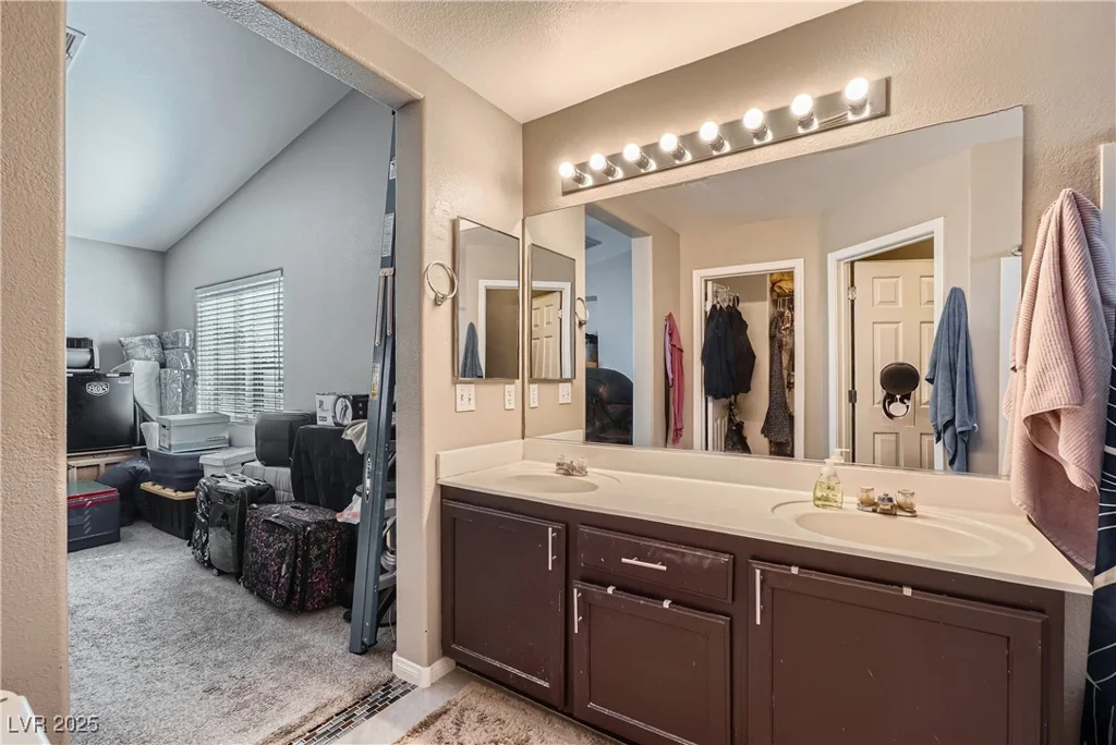 9465 Milkweed Canyon, Las Vegas, NV 89166