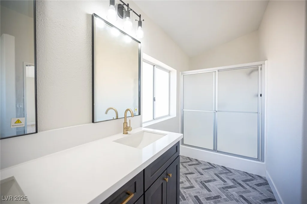 240 Hallsway, Pahrump, NV 89048