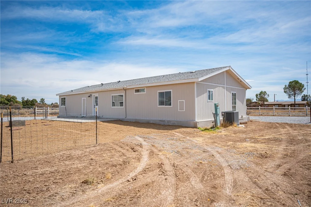 240 Hallsway, Pahrump, NV 89048