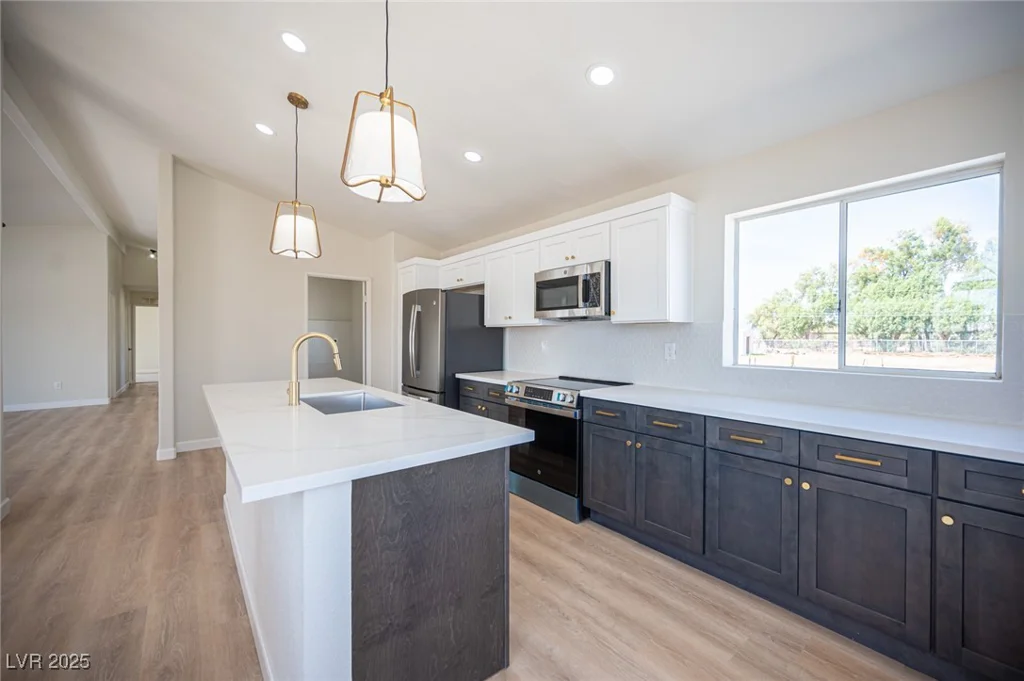 240 Hallsway, Pahrump, NV 89048