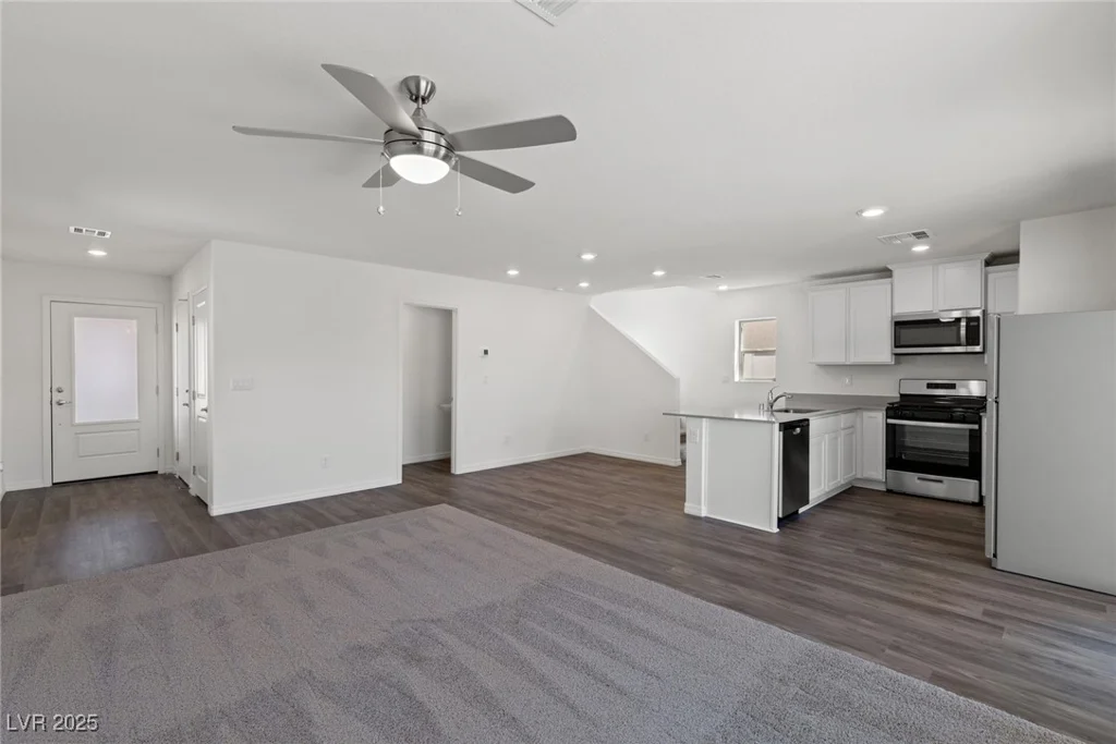 6221 Blood Lily, Las Vegas, NV 89122
