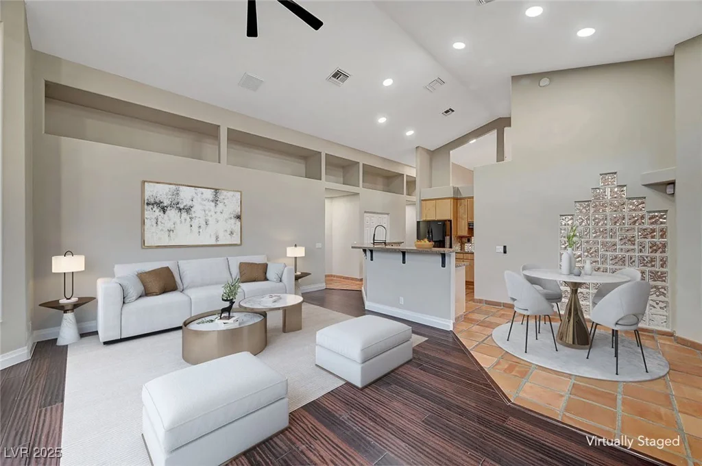 8470 Pioneer, Las Vegas, NV 89113