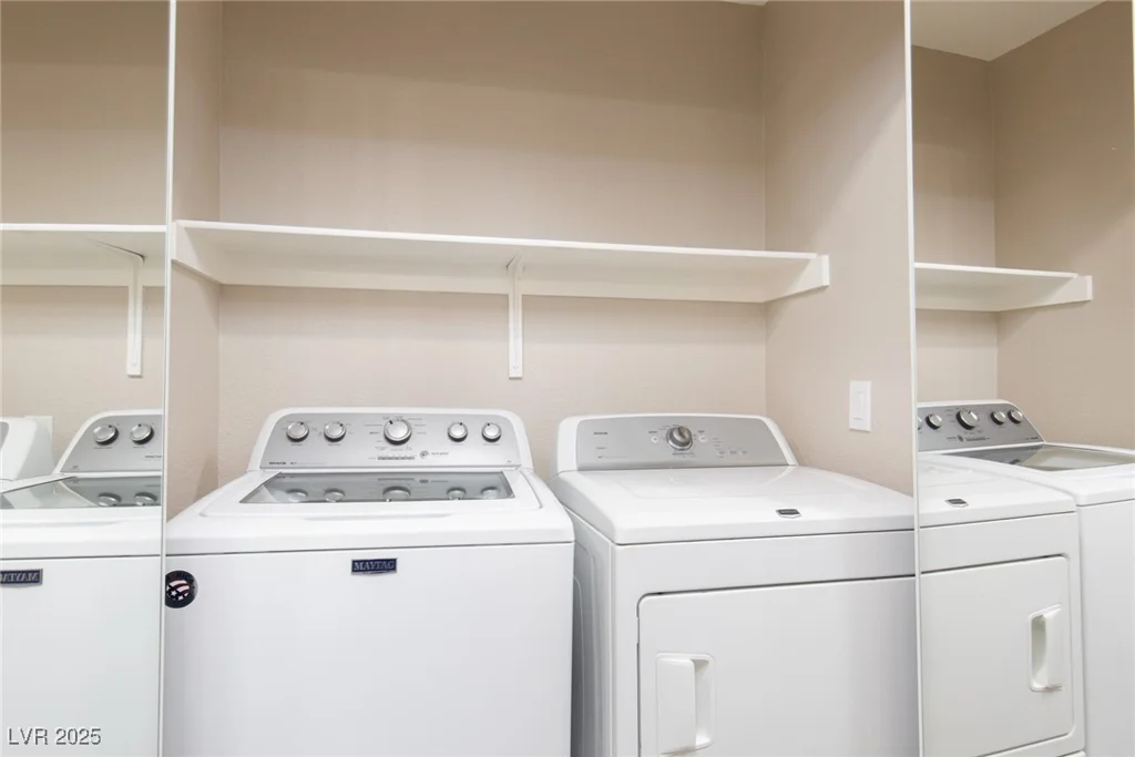 8008 Draco, Las Vegas, NV 89128