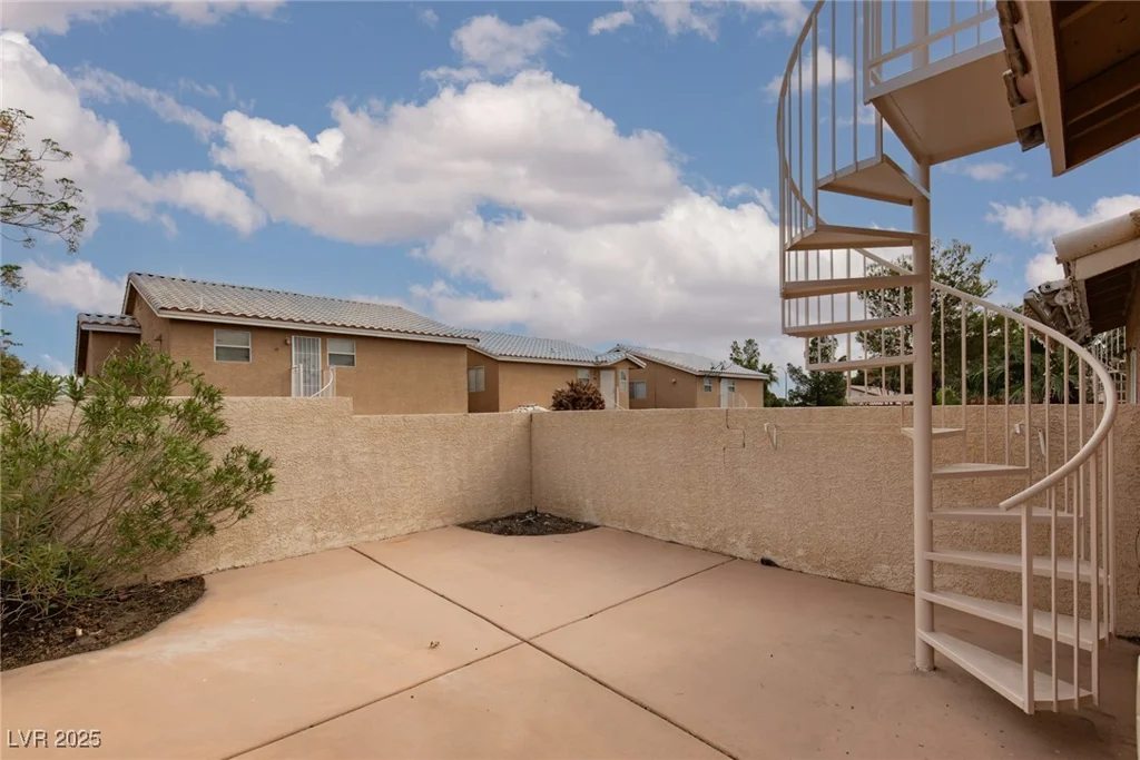8008 Draco, Las Vegas, NV 89128