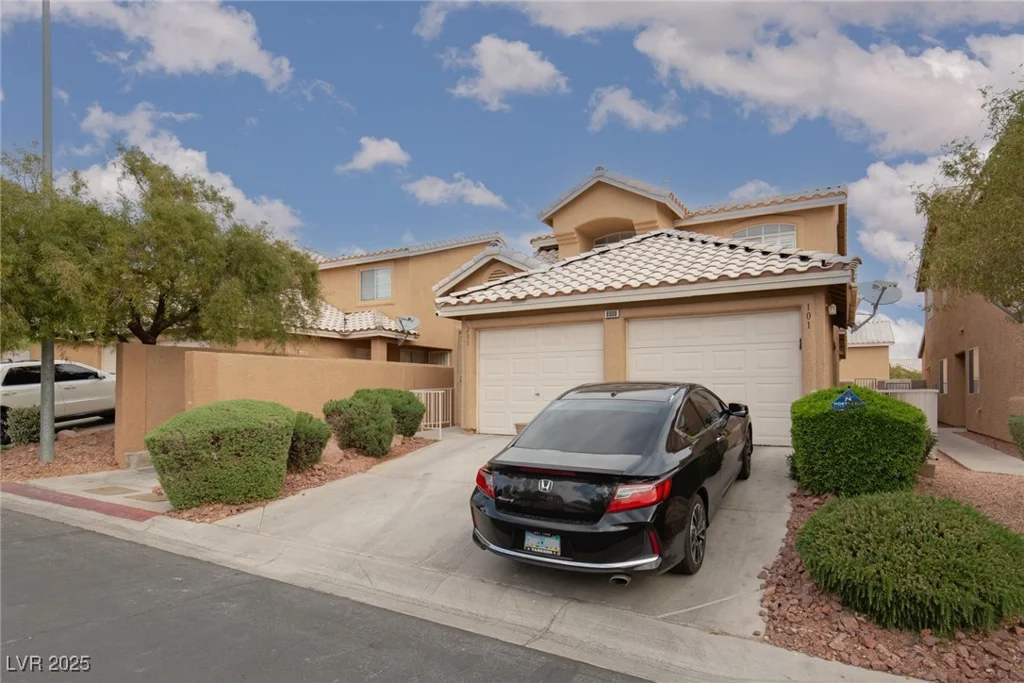 8008 Draco, Las Vegas, NV 89128