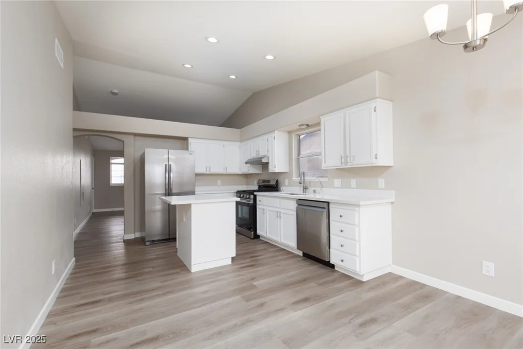 8008 Draco, Las Vegas, NV 89128