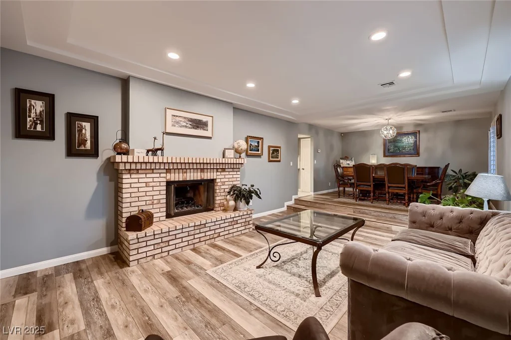 2721 Family, Las Vegas, NV 89117