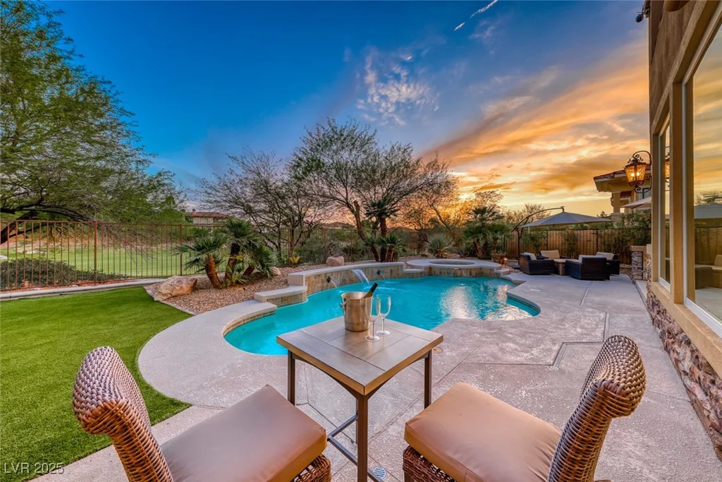 5 Via Ravenna, Henderson, NV 89011
