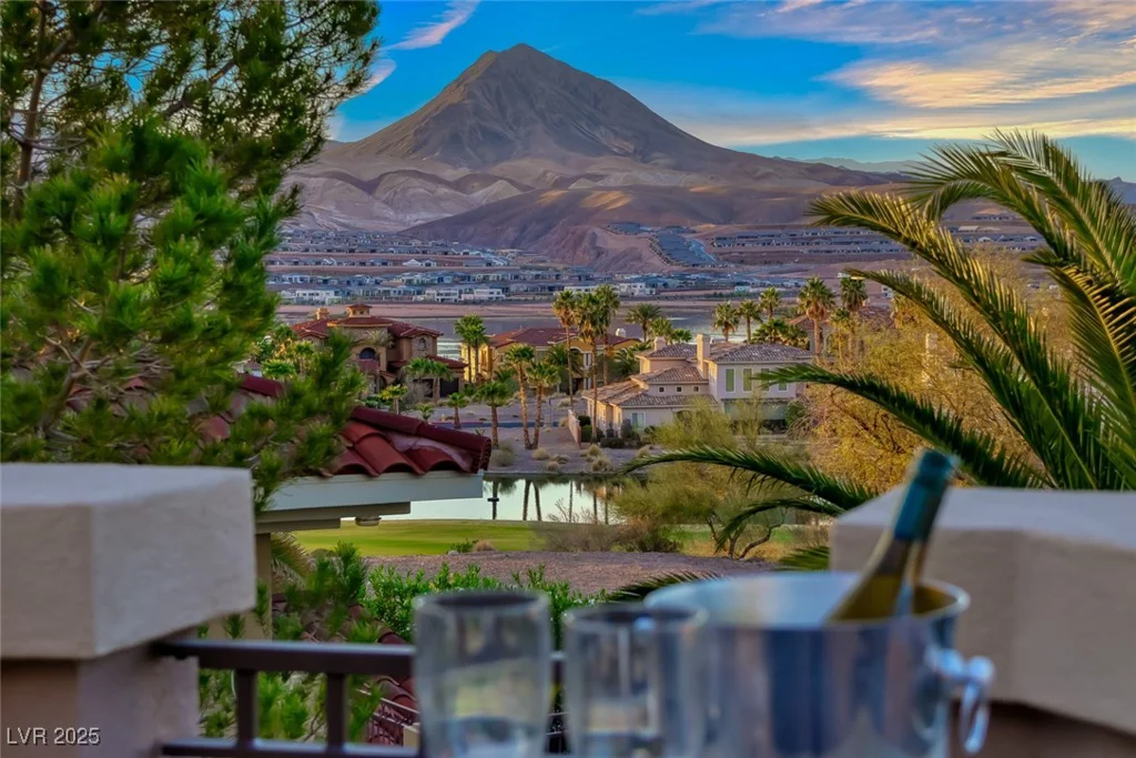5 Via Ravenna, Henderson, NV 89011
