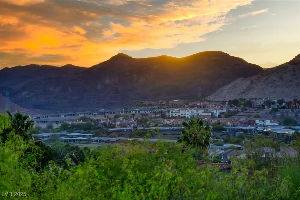 5 Via Ravenna, Henderson, NV 89011