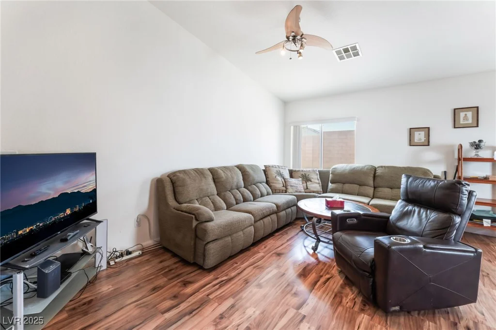 2117 Mountain Sunset, North Las Vegas, NV 89031