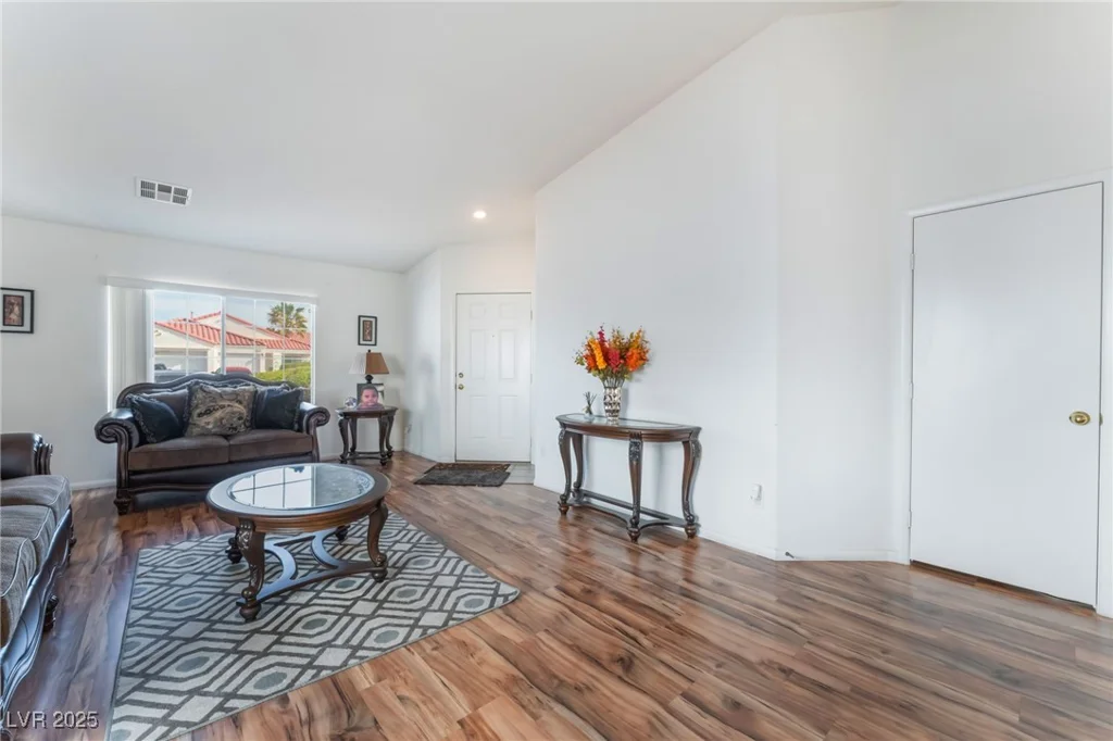 2117 Mountain Sunset, North Las Vegas, NV 89031