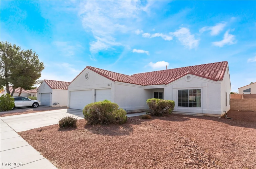 2117 Mountain Sunset, North Las Vegas, NV 89031