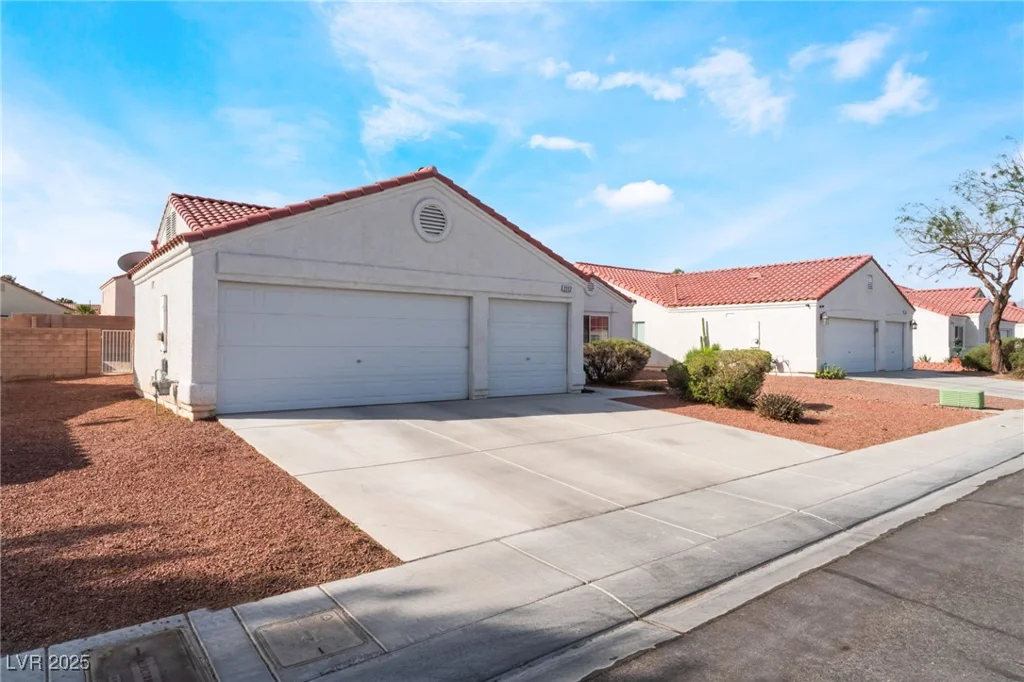 2117 Mountain Sunset, North Las Vegas, NV 89031