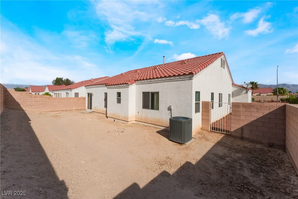 2117 Mountain Sunset, North Las Vegas, NV 89031