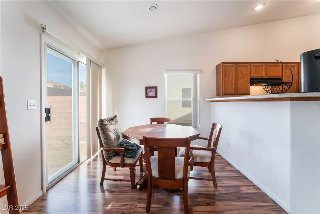 2117 Mountain Sunset, North Las Vegas, NV 89031