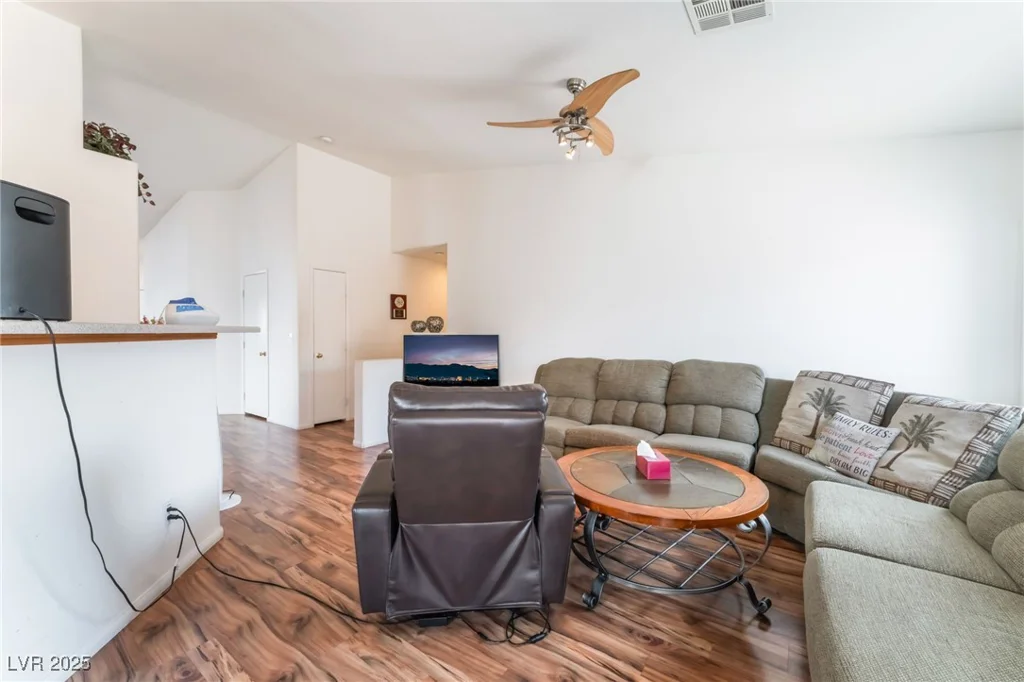 2117 Mountain Sunset, North Las Vegas, NV 89031