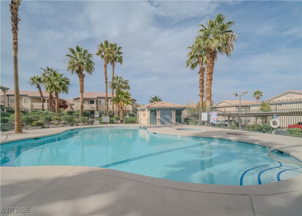 8410 Eldora, Las Vegas, NV 89117
