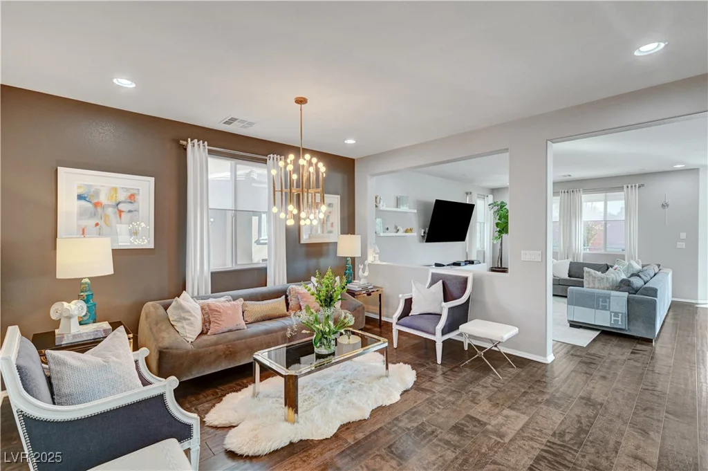 5662 Escamilla, Las Vegas, NV 89135