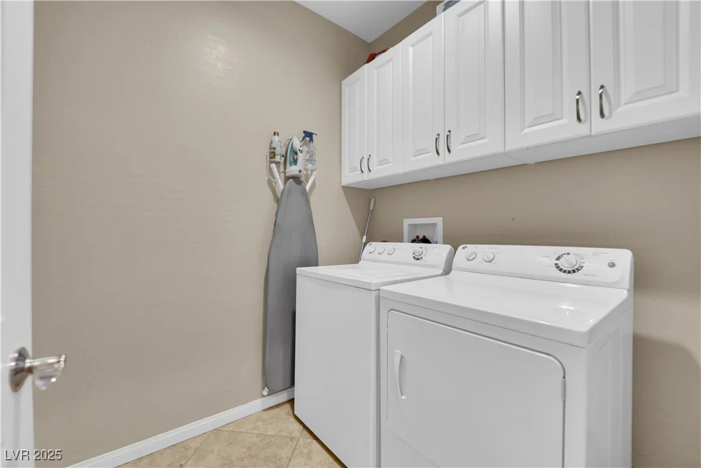 6647 Rego Park, Las Vegas, NV 89166