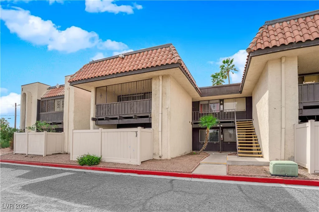 1440 Vegas Valley, Las Vegas, NV 89169