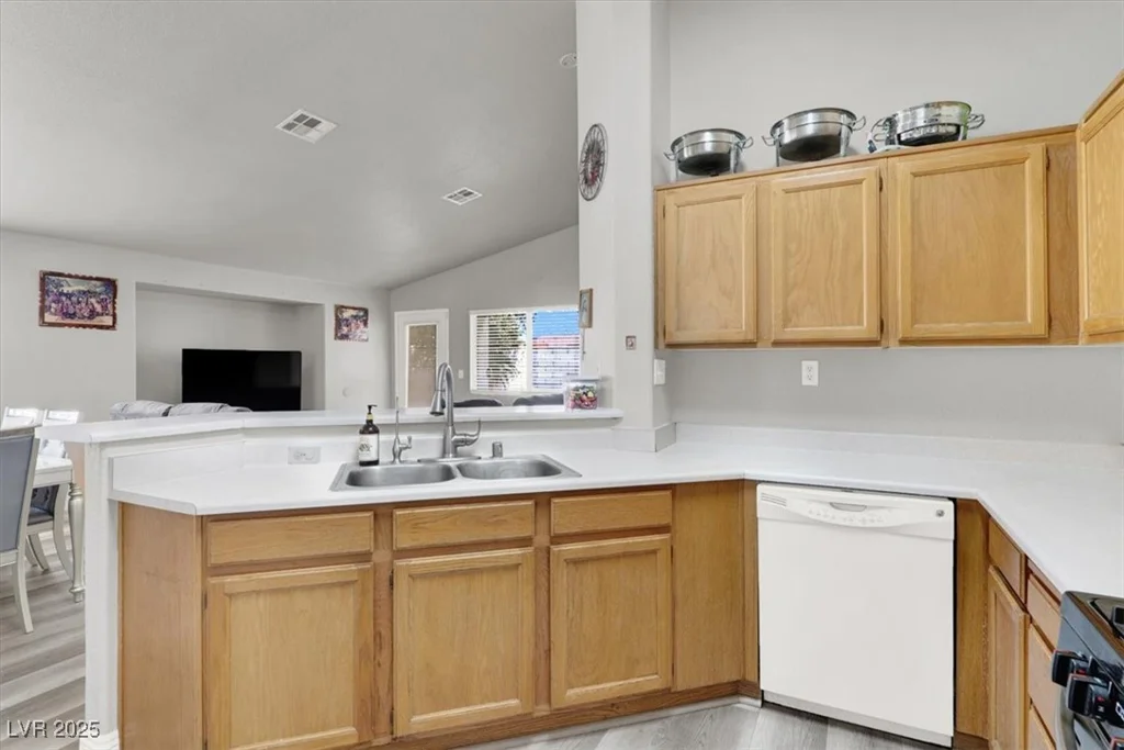 5954 Rose Sage, North Las Vegas, NV 89031