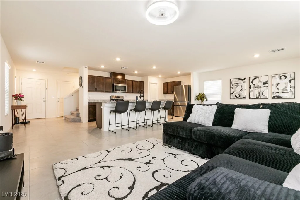 9526 Granville Bridge, Las Vegas, NV 89139