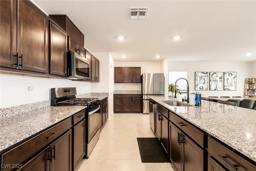 9526 Granville Bridge, Las Vegas, NV 89139