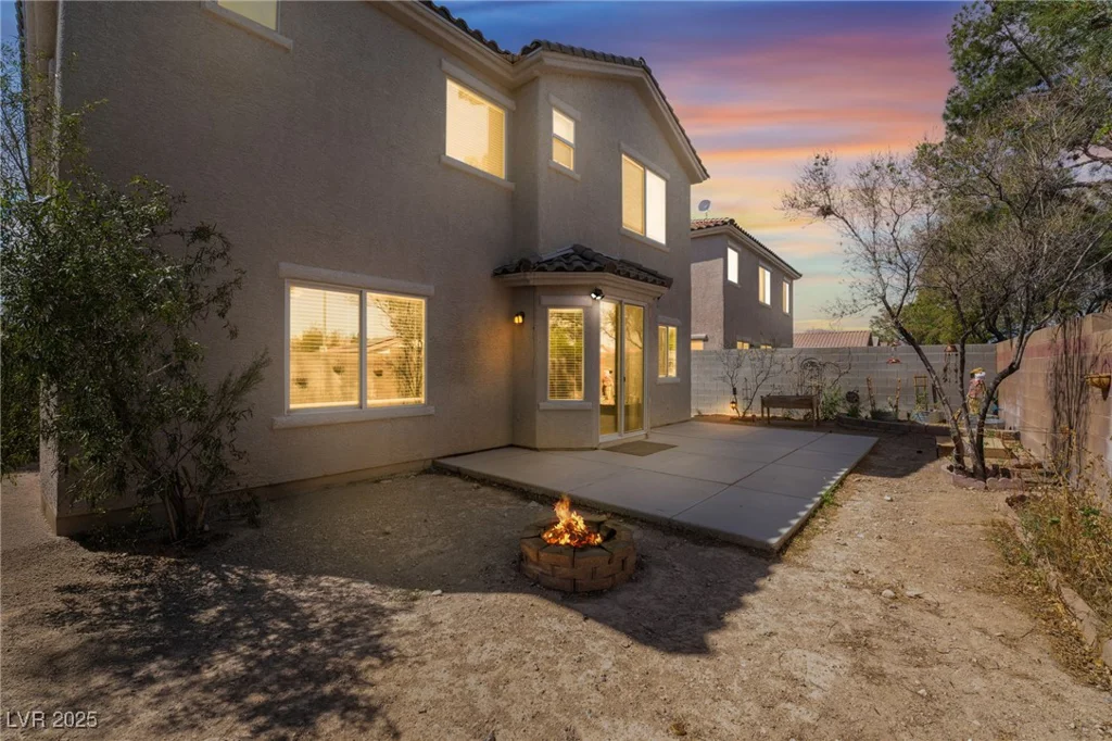 5100 Amethyst Creek, Las Vegas, NV 89131