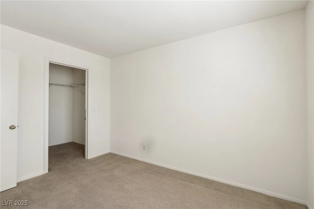 9908 Camino Loma Verde, Las Vegas, NV 89117