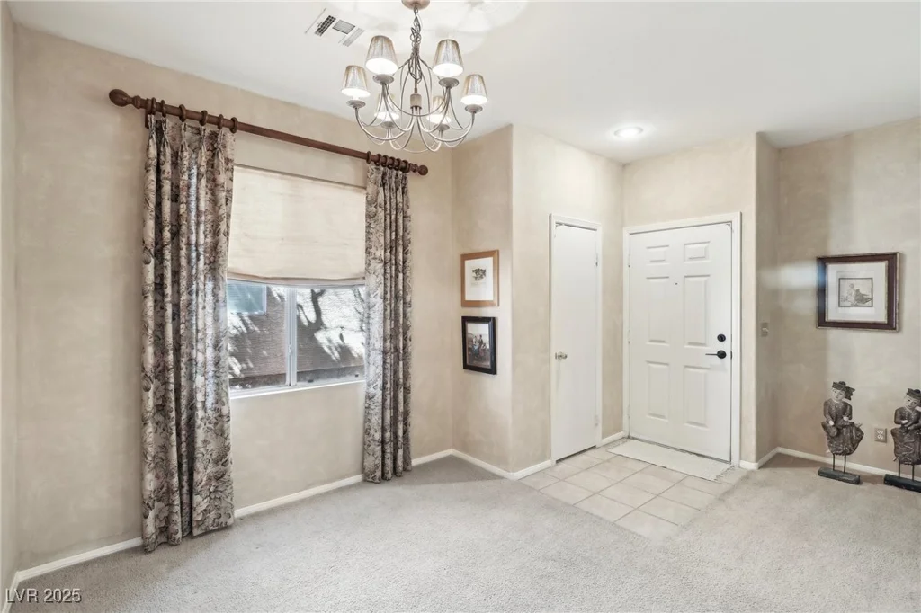 9908 Camino Loma Verde, Las Vegas, NV 89117