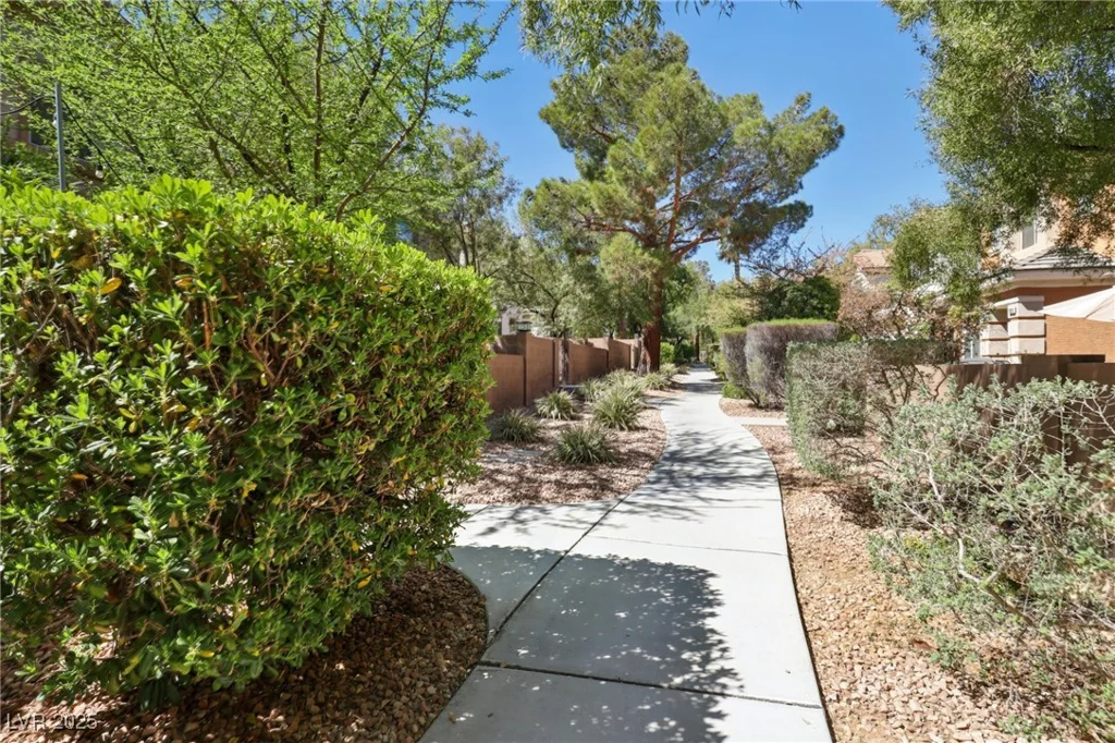 9908 Camino Loma Verde, Las Vegas, NV 89117