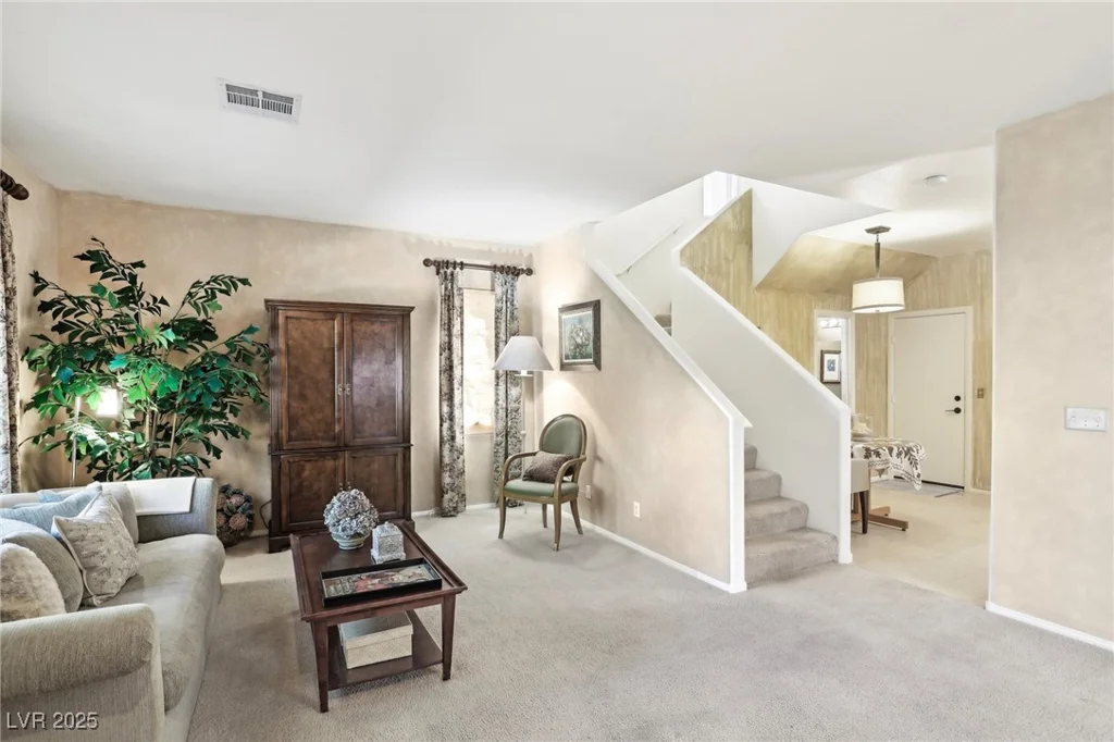 9908 Camino Loma Verde, Las Vegas, NV 89117