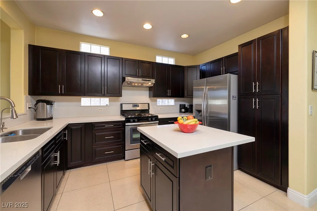 1908 Oliver Springs, Henderson, NV 89052