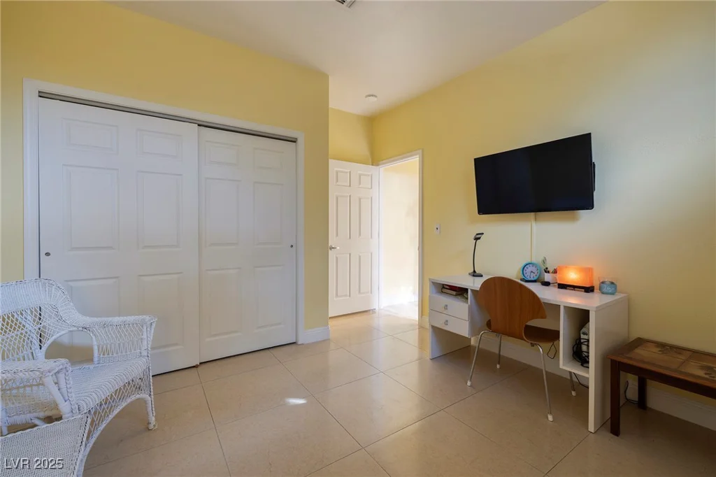 1908 Oliver Springs, Henderson, NV 89052