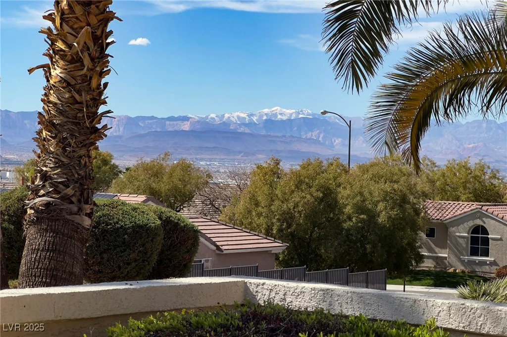 1908 Oliver Springs, Henderson, NV 89052
