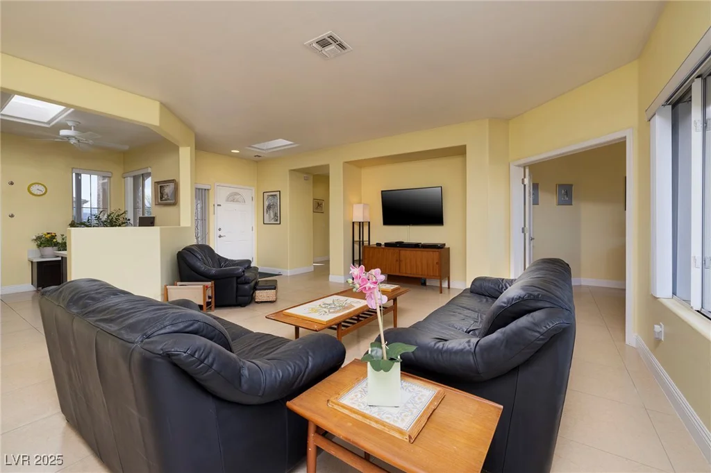 1908 Oliver Springs, Henderson, NV 89052
