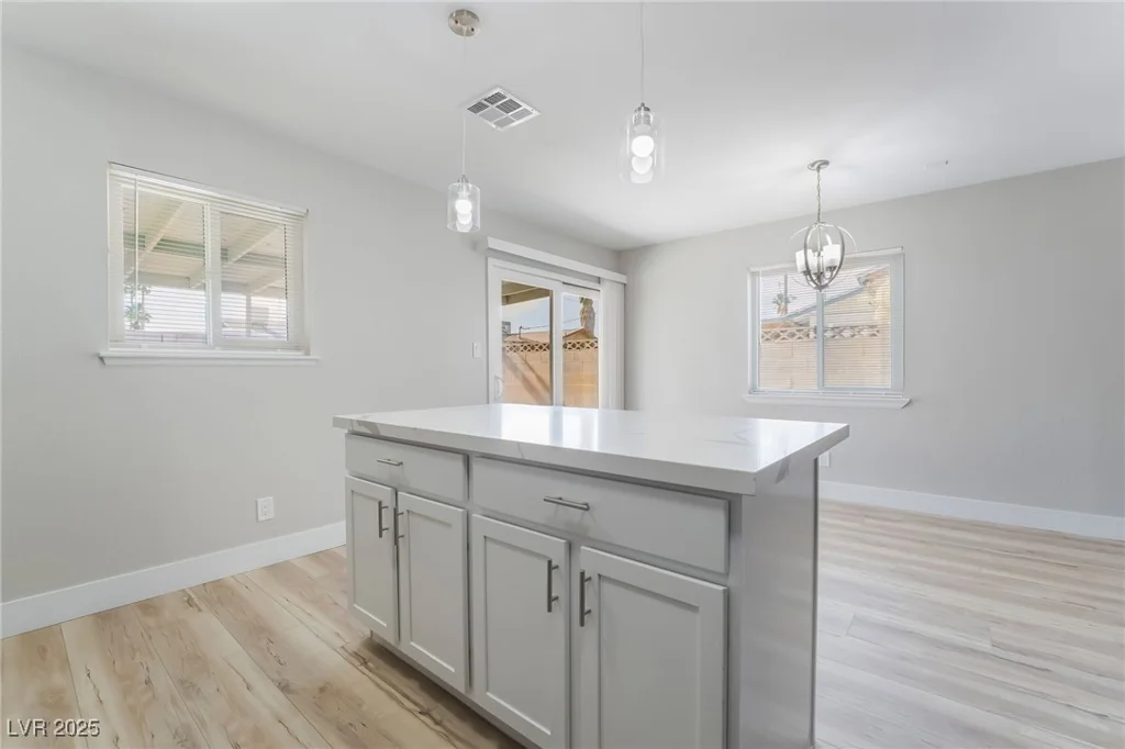 4857 Fairfax, Las Vegas, NV 89120