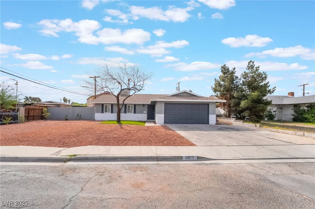 4857 Fairfax, Las Vegas, NV 89120