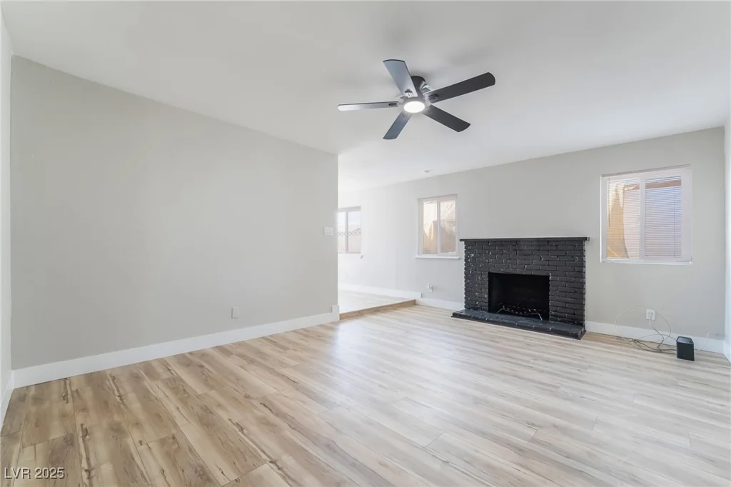 4857 Fairfax, Las Vegas, NV 89120