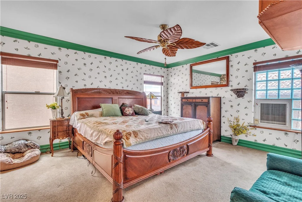 5050 Secret Rock, Las Vegas, NV 89122